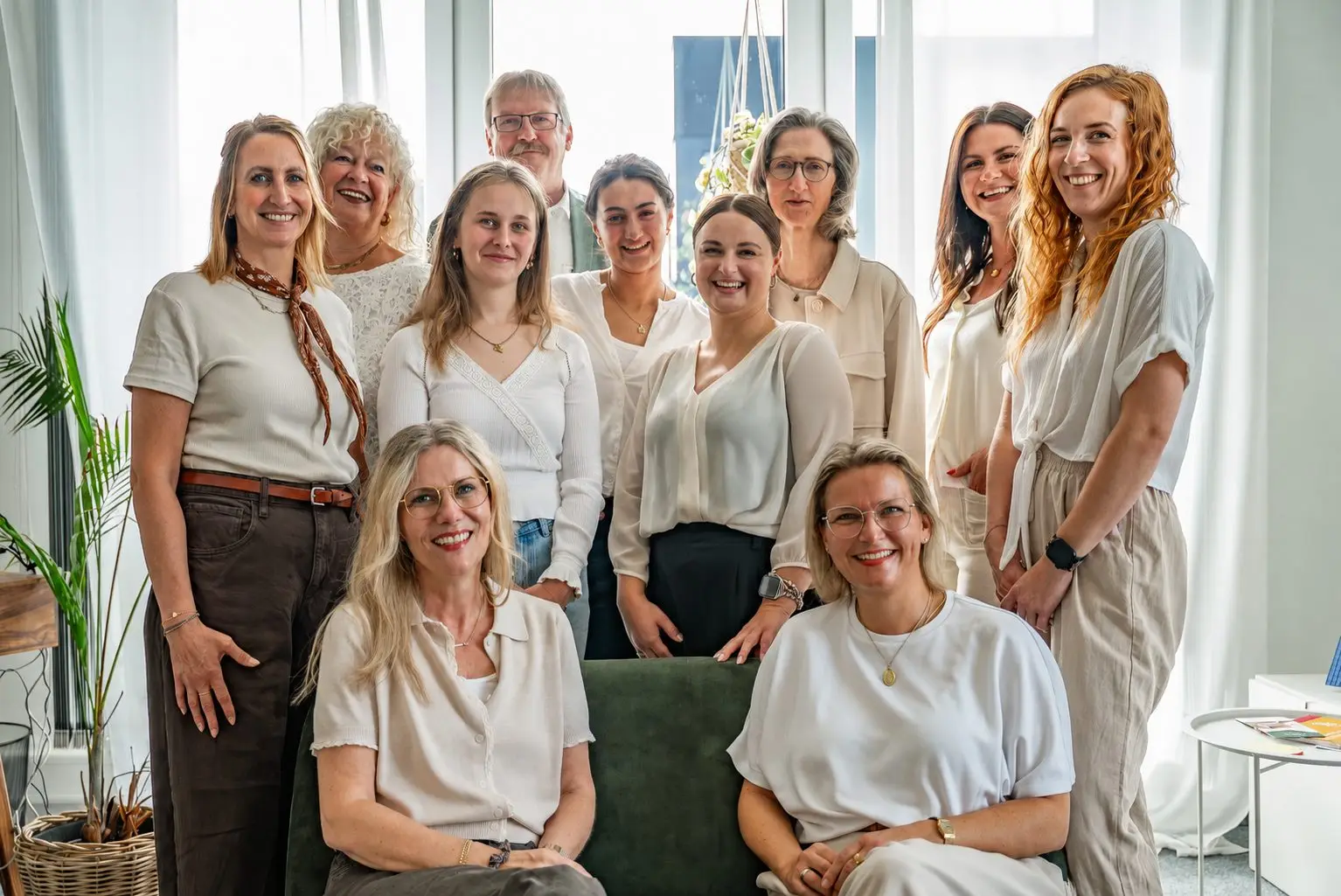 Das Team der Praxis JUNA in Herten im Gruppenbild